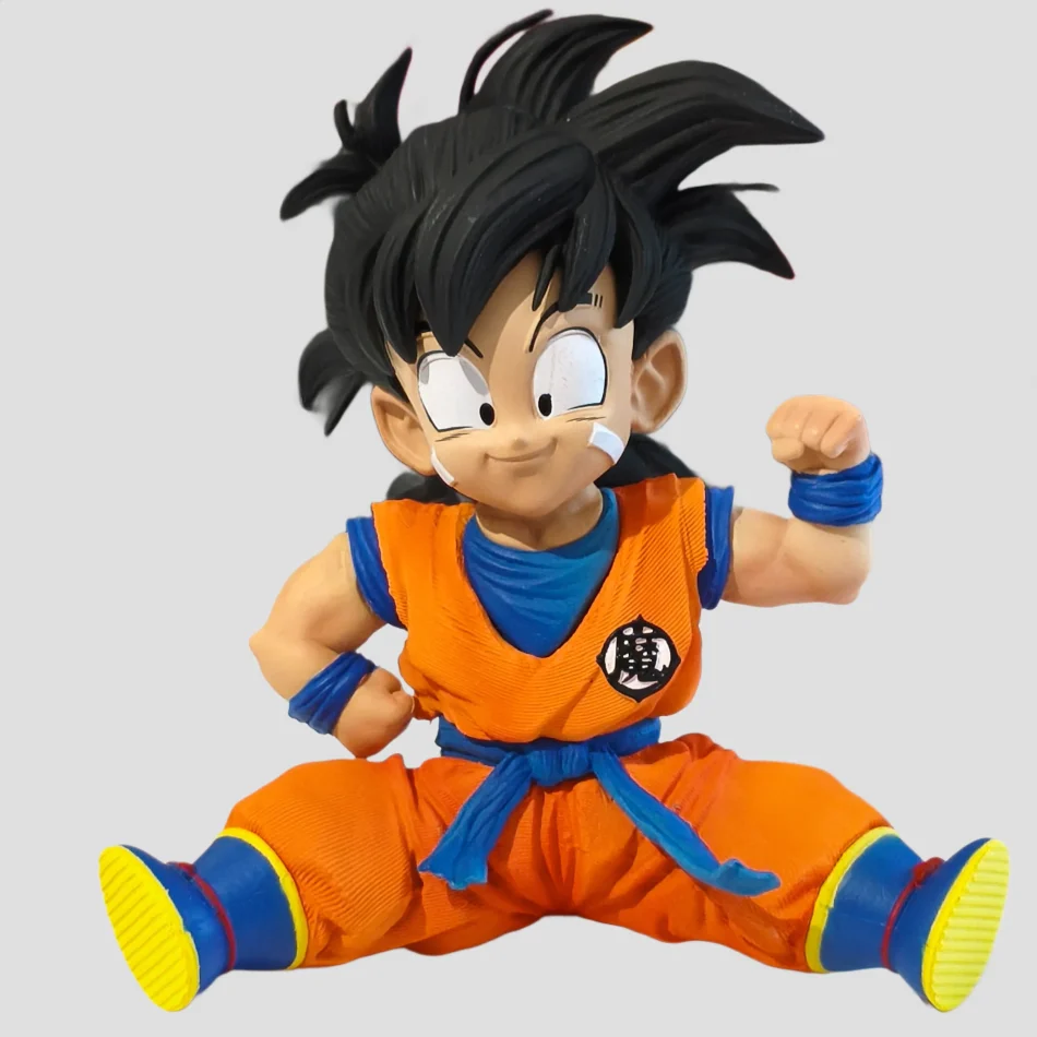 Figurine Son Gohan enfant assis - Dragon Ball Z de face