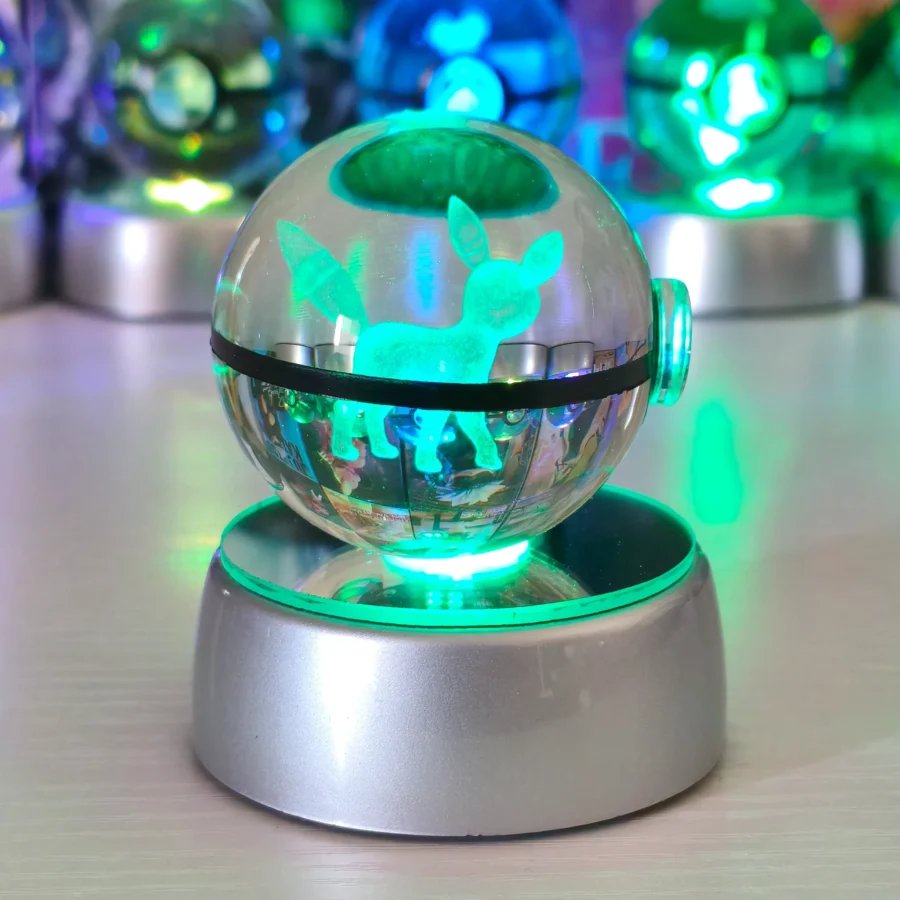 POKEMON Veilleuse Pokéball Noctali LED