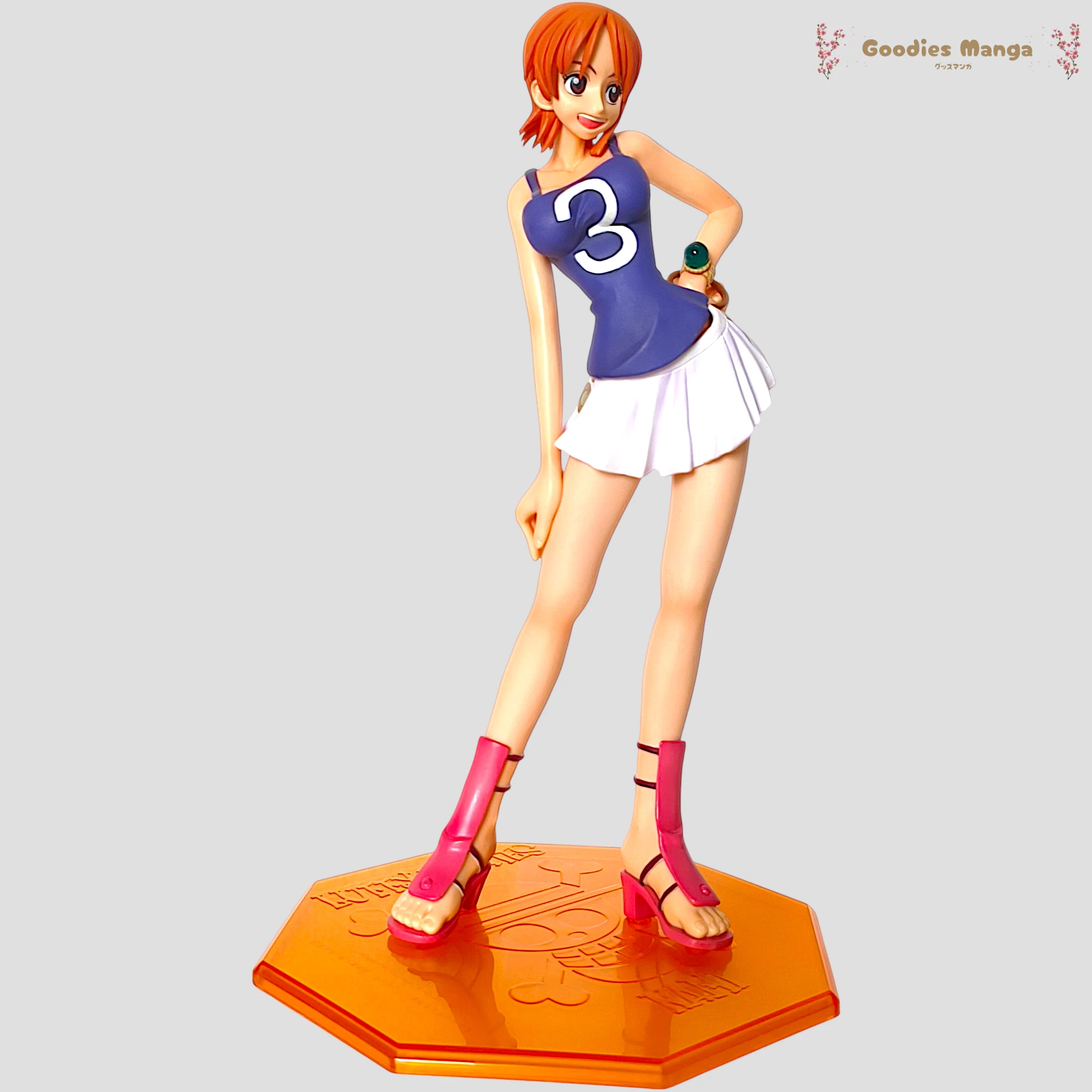 Figurine Megahouse Portrait.Of.Pirates – Nami Ver.2 – 18 – One Piece de face