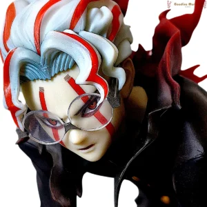 figurine-okarun-dandadan
